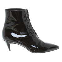 Saint Laurent Stiefeletten aus schwarzem Lackleder