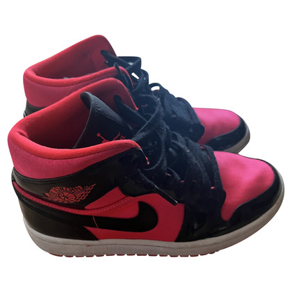 Nike Sneakers in Schwarz