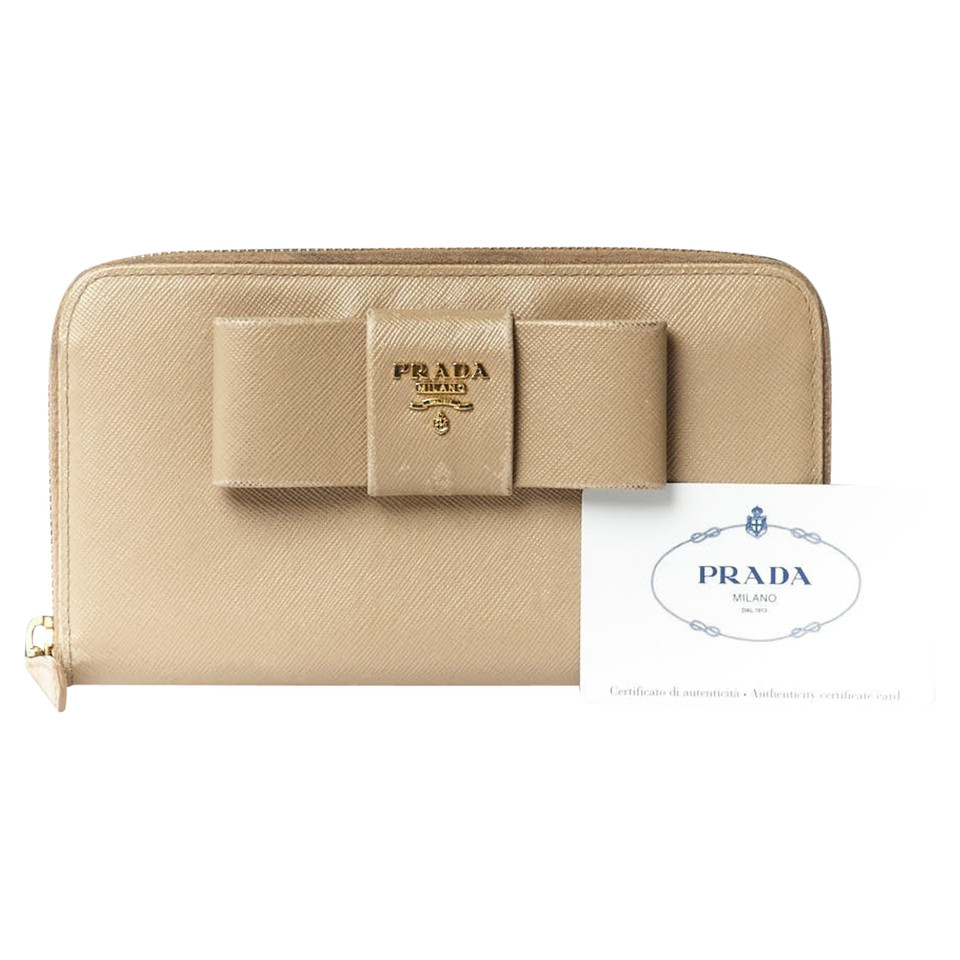 Prada deleted product