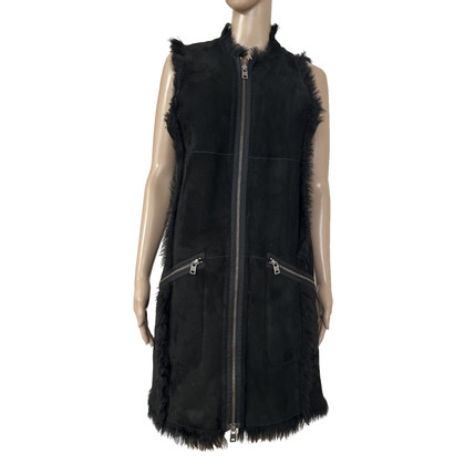 Alexander McQueen Jacket/Coat Fur in Black