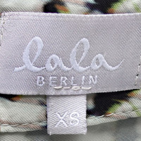 Lala Berlin Robe asymétrique 