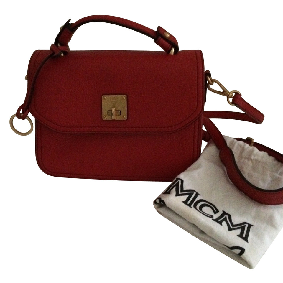 Mcm Schultertasche in Rot