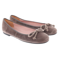 Pretty Ballerinas Slippers/Ballerinas Leather in Taupe