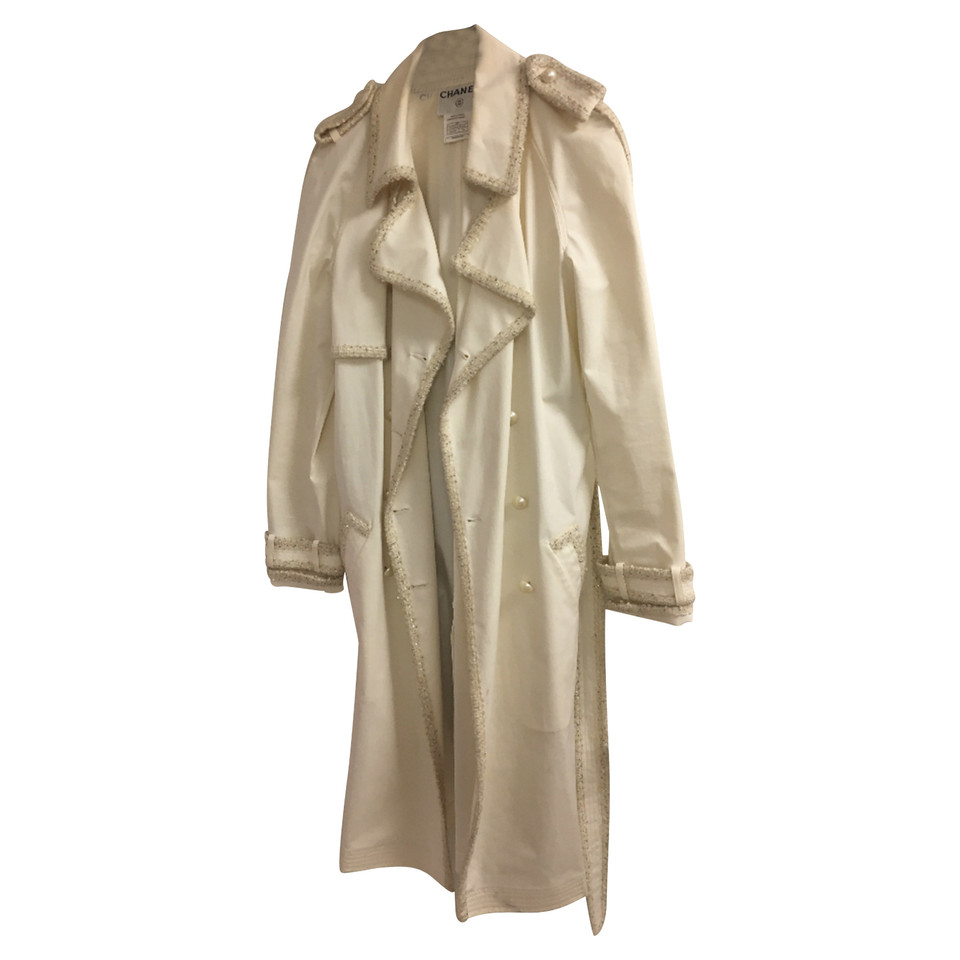 Chanel Jacket/Coat in Beige