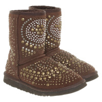 Ugg & Jimmy Choo Stiefel aus Wildleder