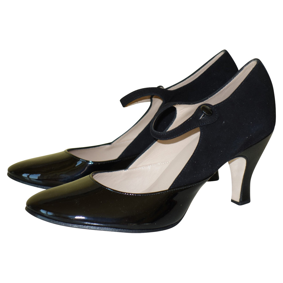 Repetto Pumps/Peeptoes Leather in Black