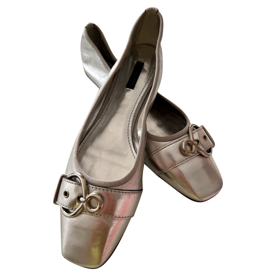 Louis Vuitton Slipper/Ballerinas aus Leder in Silbern