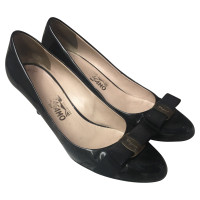 Salvatore Ferragamo pumps in black