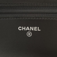 Chanel « Porte-monnaie sur la chaîne » en noir