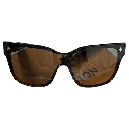 Louis Vuitton Glasses in Black