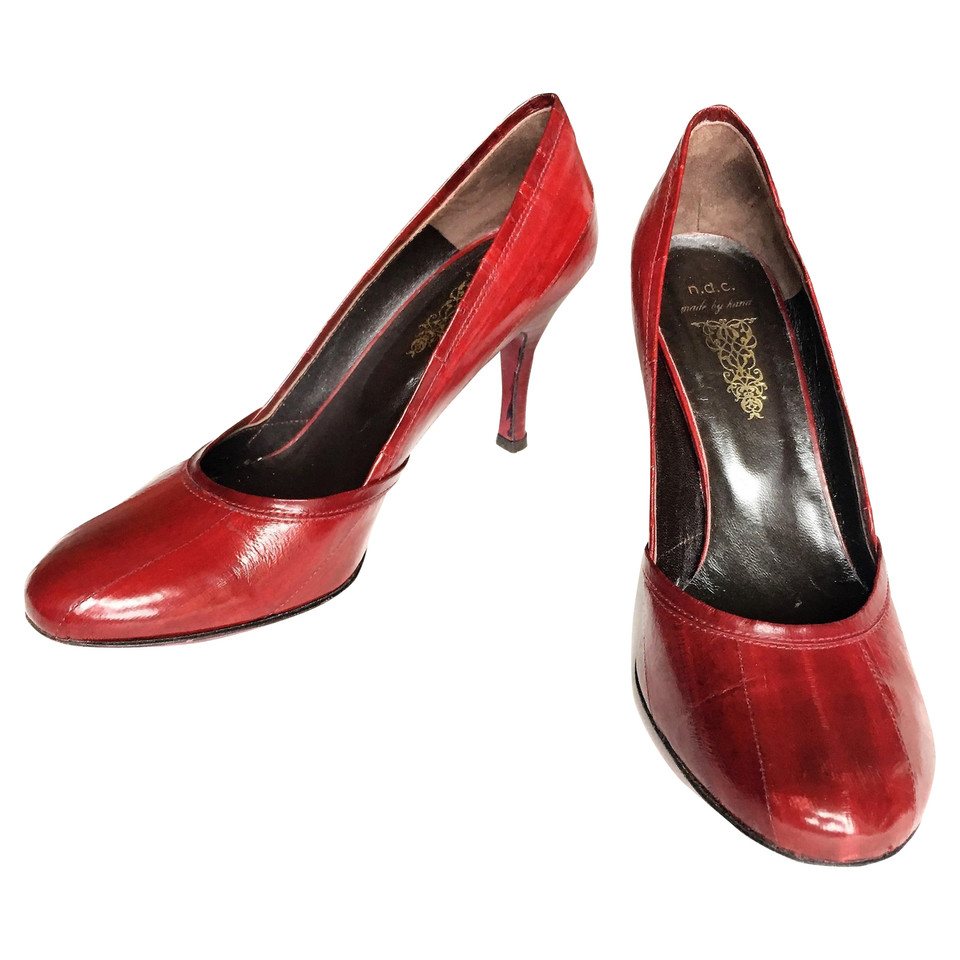 N.D.C. Made By Hand Rouge pumps