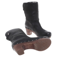 Ugg Australia Clog ankle boots in black