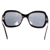 Prada occhiali da sole neri con pietre nere