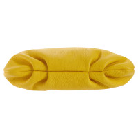 Marc By Marc Jacobs Handtasche aus Leder in Gelb