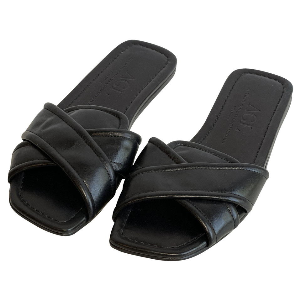 Agl Sandals Leather in Black