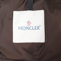 Moncler Jas/Mantel in Bruin