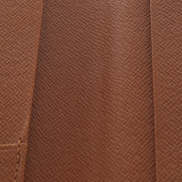 Louis Vuitton Wallet Monogram pattern
