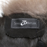 Style Butler Gilet di pelliccia nero / marrone