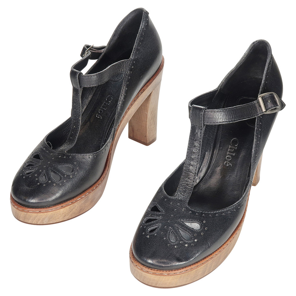 Chloé Sandalen aus Leder in Schwarz