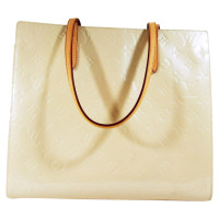 Louis Vuitton Colombus Patent leather in White