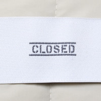 Closed Parka mit braunem Fellbesatz