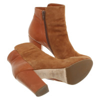 Windsor Ankle boots Suede in Brown