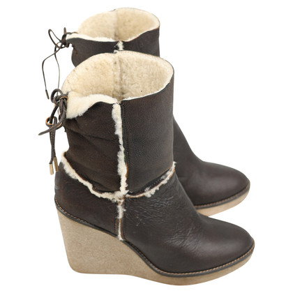 Moncler Ankle boots Leather in Brown