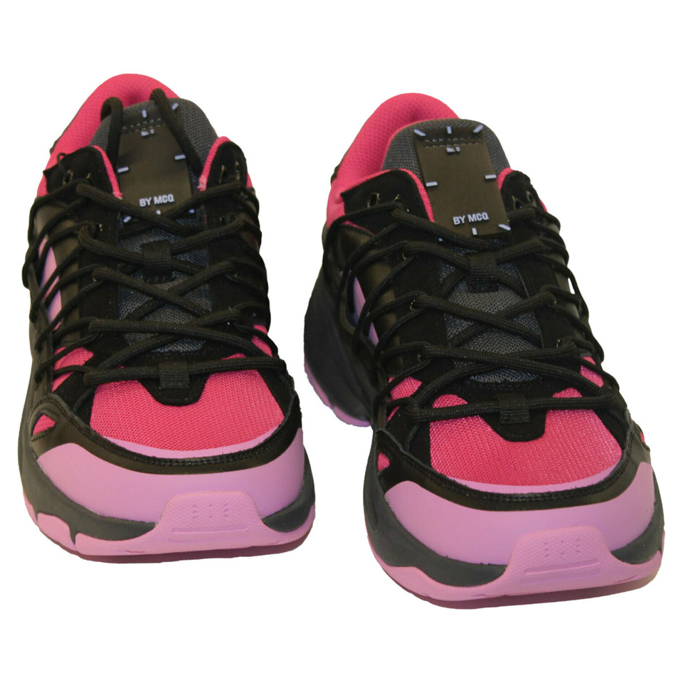 Mcq Trainers in Pink