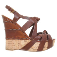 Miu Miu Wedges in donkerbruin