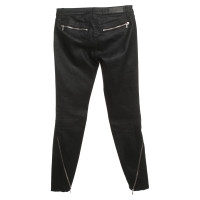 Victoria Beckham jean noir avec fermeture éclair