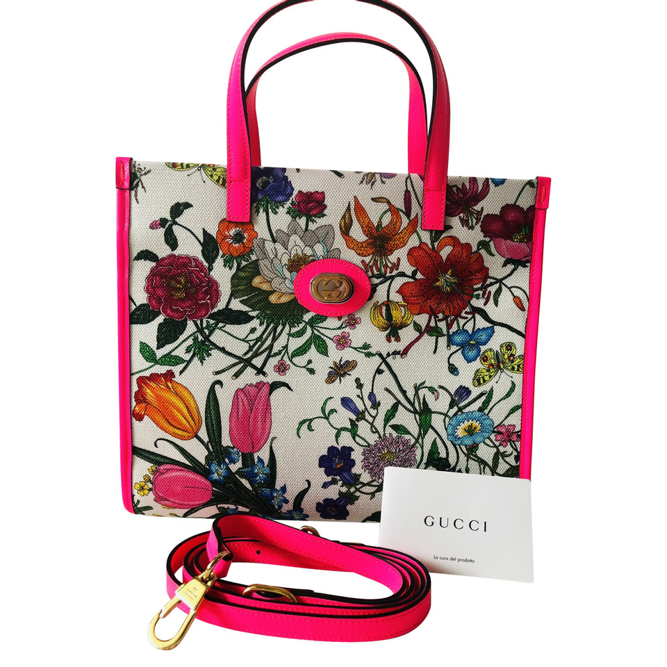 Gucci GG Blooms Tote Canvas in Roze