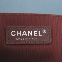 Chanel Boy Medium in Pelle in Blu