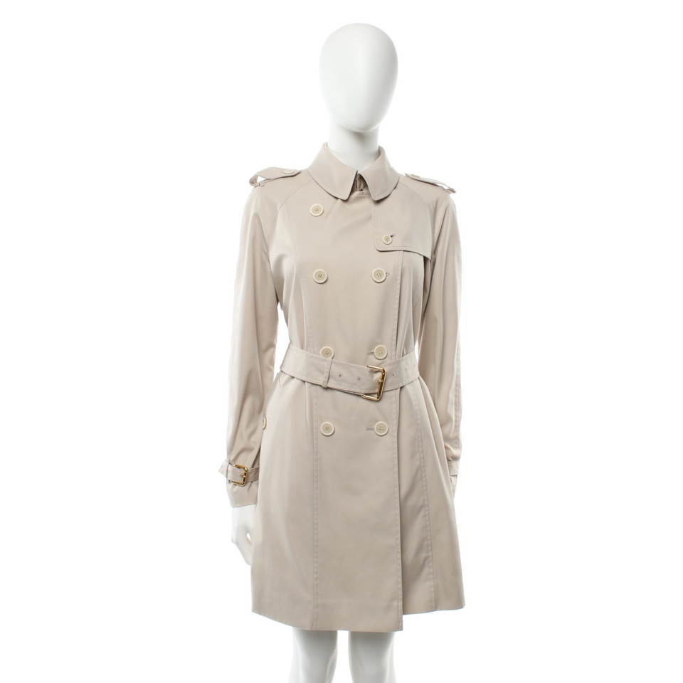 Moncler Trench in beige