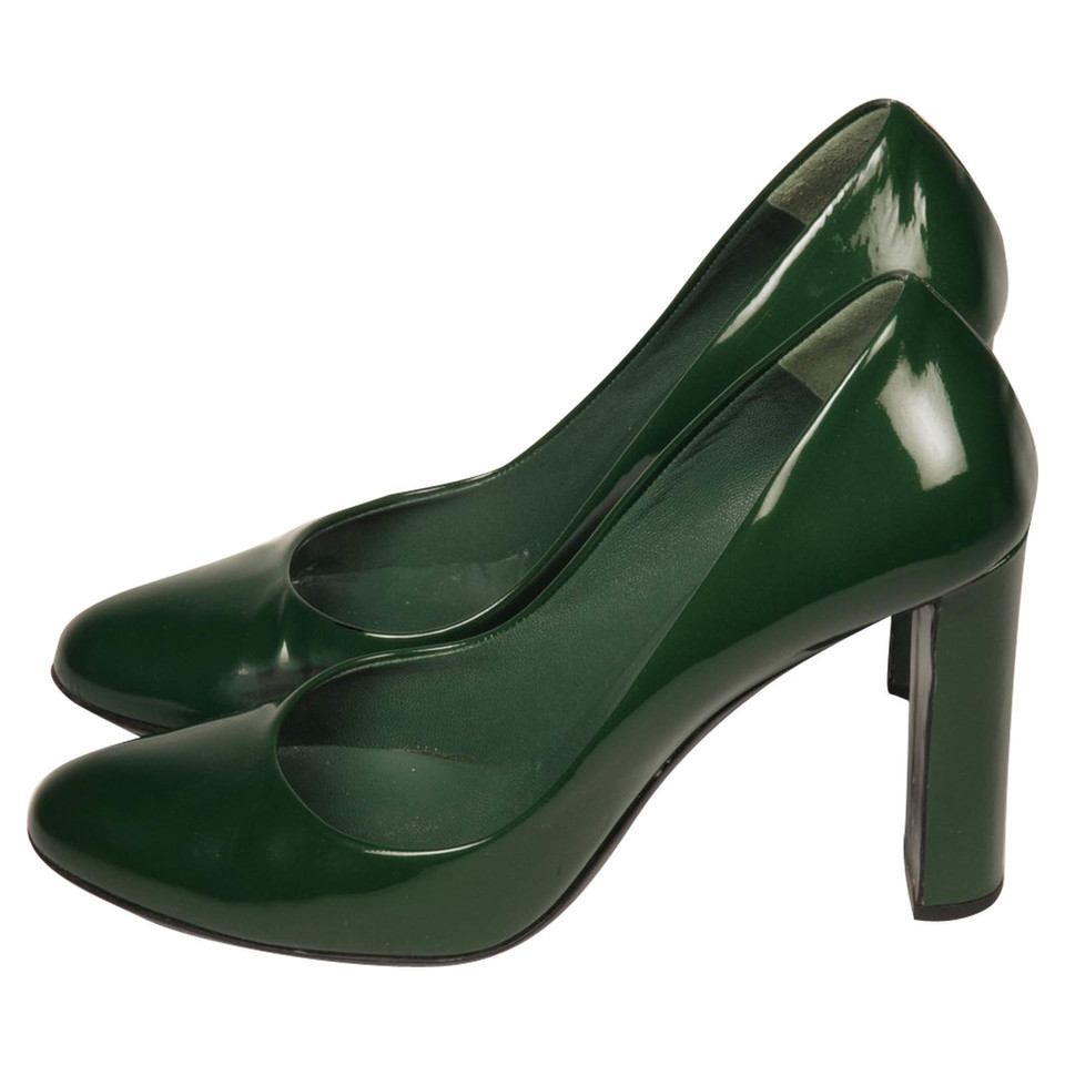 Prada Pumps/Peeptoes Patent leather in Green