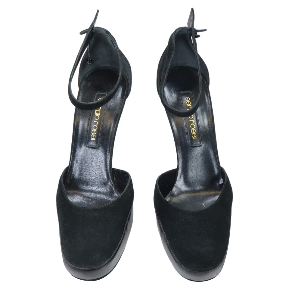 Sergio Rossi Pumps/Peeptoes Suede in Black