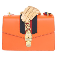 Gucci Sylvie Bag aus Leder in Orange