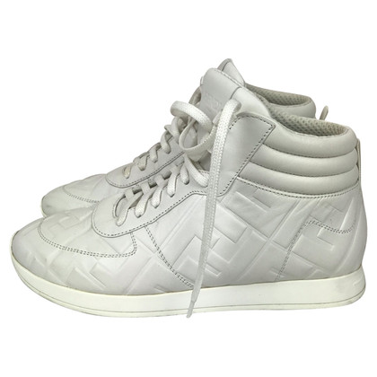 Fendi Sneakers aus Leder in Weiß