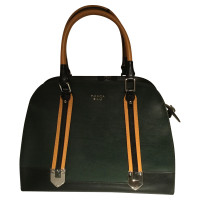 Tosca Blu Handtasche aus Leder in Grün