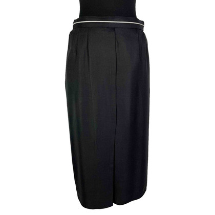 Louis Feraud Skirt Linen in Black