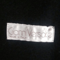Gianni Versace 1984 buiten jas