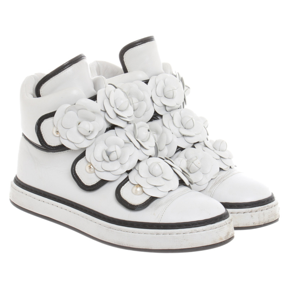 Chanel Chaussures de sport en Cuir en Blanc