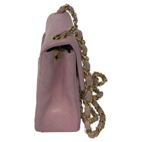 Chanel Classic Flap Bag Mini Square in Pelle in Rosa