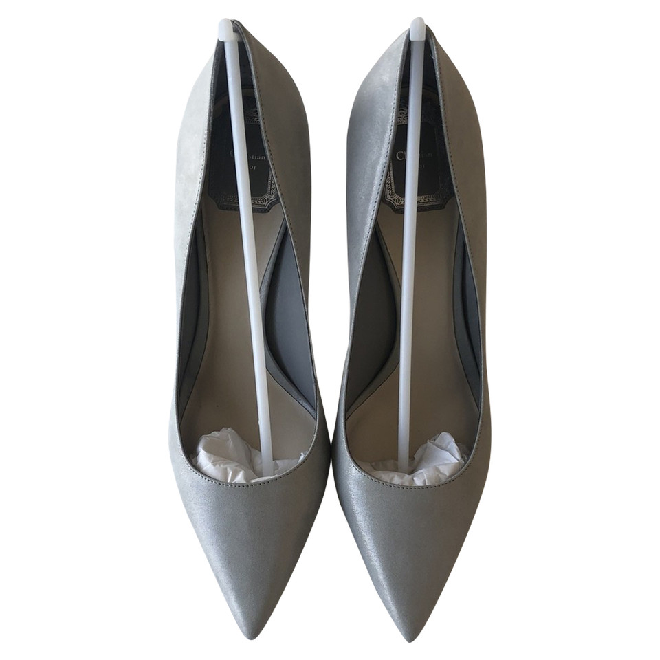 Christian Dior Pumps/Peeptoes aus Leder in Silbern