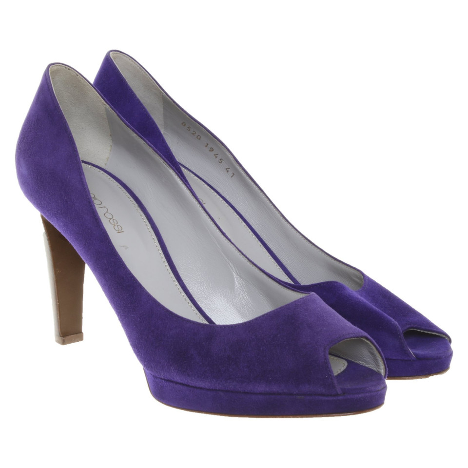 Sergio Rossi Pumps/Peeptoes aus Wildleder in Violett