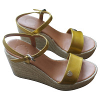Marc Jacobs Yellow wedges 