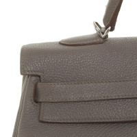Hermès Kelly Bag 32 Leather in Grey