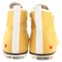 Moschino Love Sneakers mit Schmuckperlen