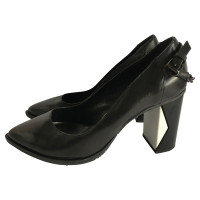 Karl Lagerfeld Leder pumps