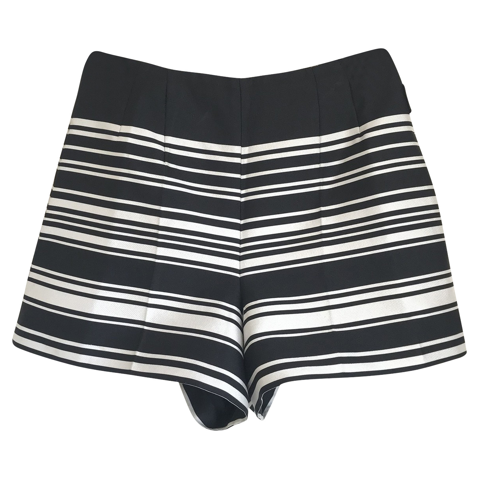 Moncler Shorts - Second Hand Moncler Shorts gebraucht kaufen für 125€  (3860391)