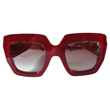Gucci Sunglasses in Red